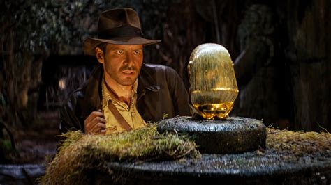 Är Raiders of the Lost Ark en Actionpackad äventyrsfilm med Harrison Ford som den charmerande arkeologen Indiana Jones?